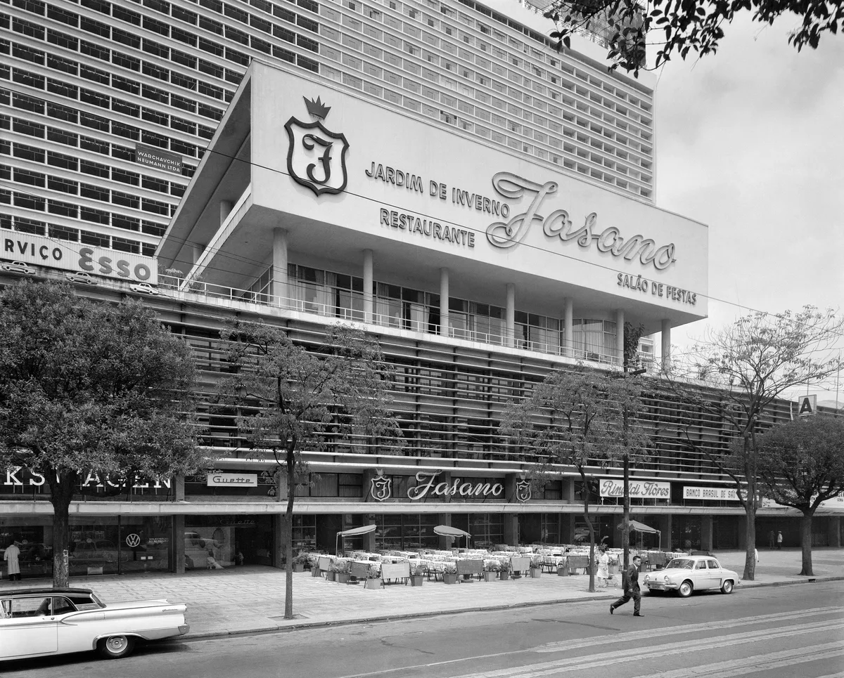 Restaurante Fasano, no Conjunto Nacional